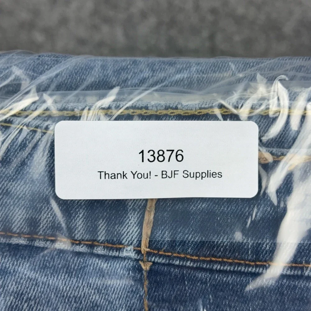 Levi's Jeans Mens 32x30 Blue 514 Straight Fit Distressed Denim Casual Workwear